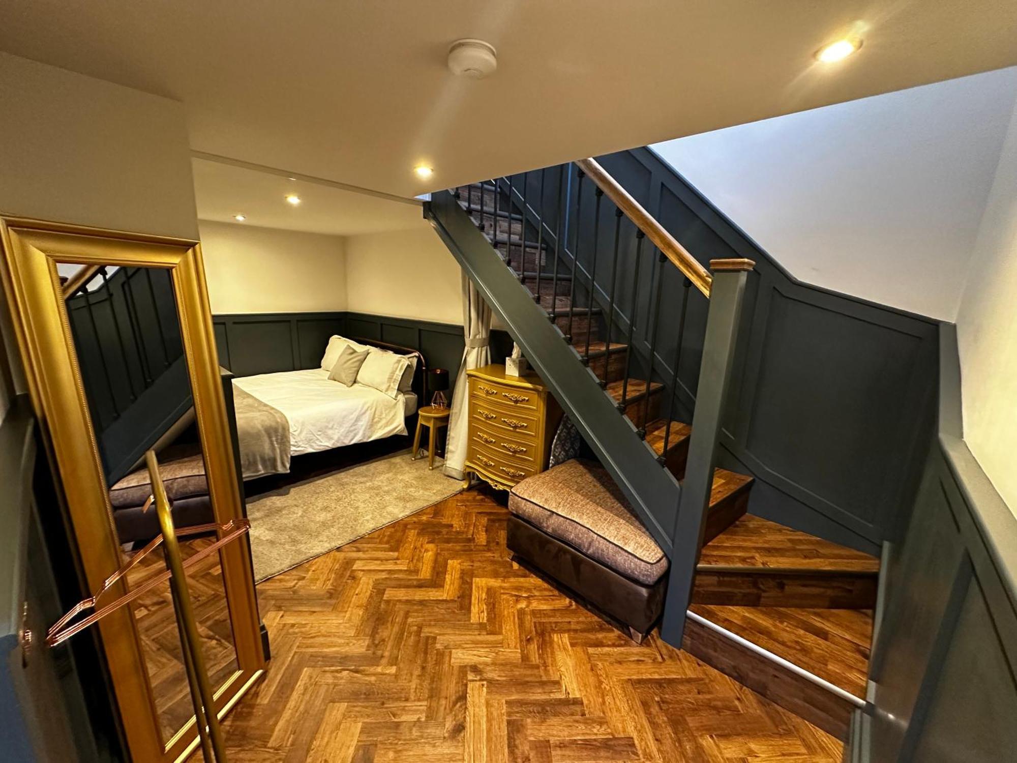 Unique Victorian Stable Conversion Halifax Eksteriør billede