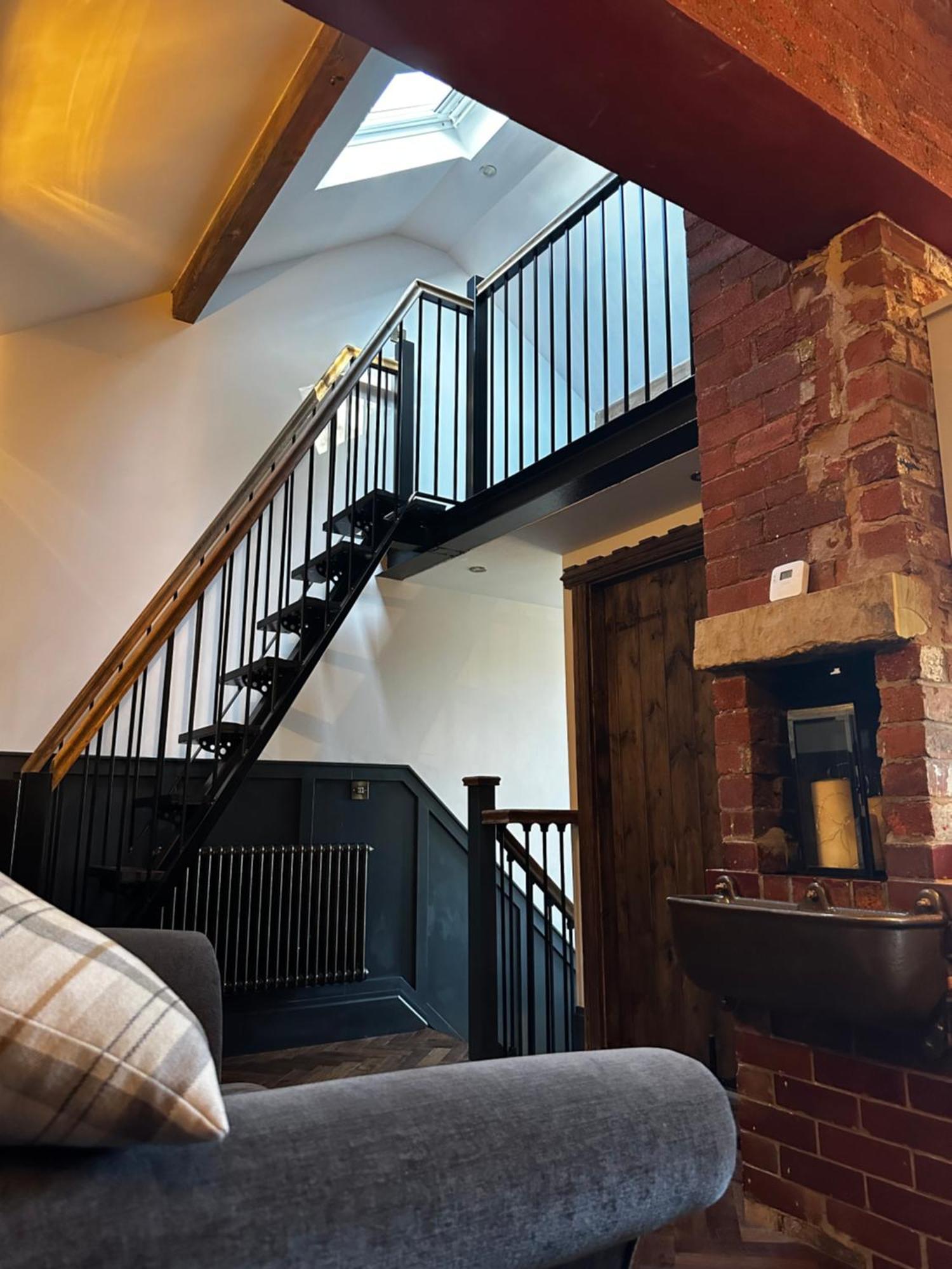 Unique Victorian Stable Conversion Halifax Eksteriør billede